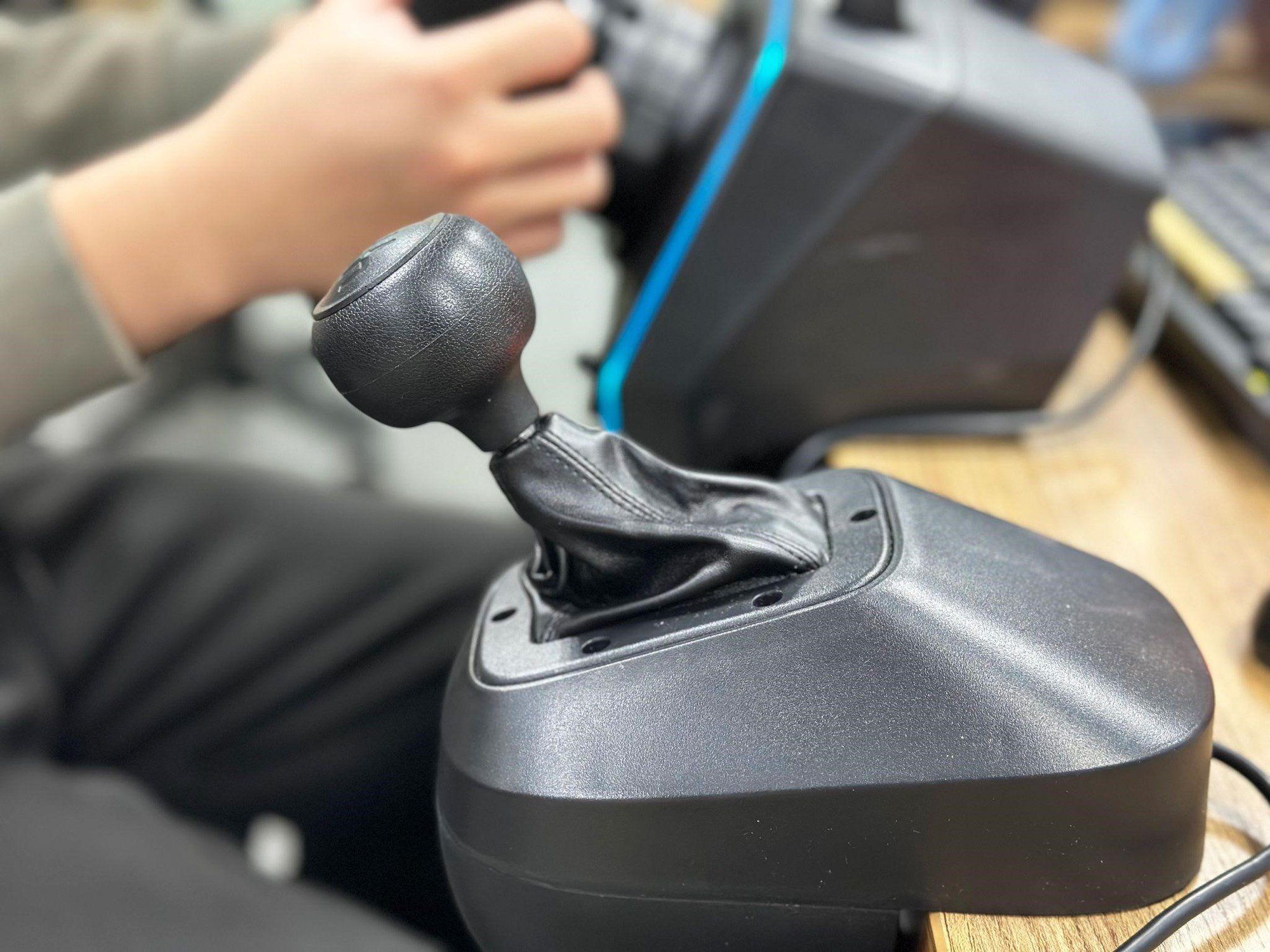 Quick experience with GOG R808, the budget steering wheel for gamers 2 Quick experience with GOG R808, the budget racing wheel for gamers - Image 2.