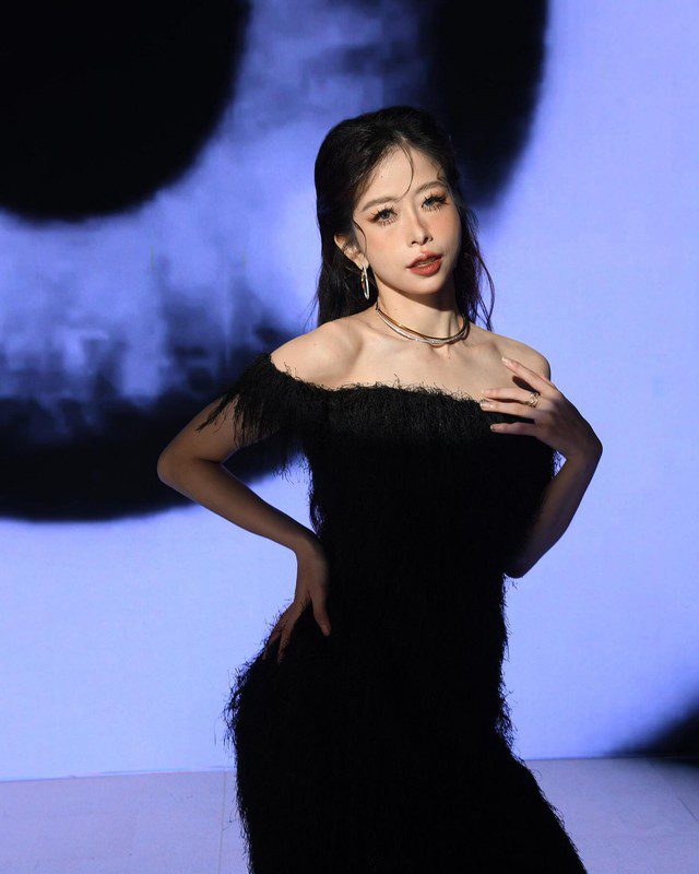 Chau Tuyet Van Chau Tuyet Van