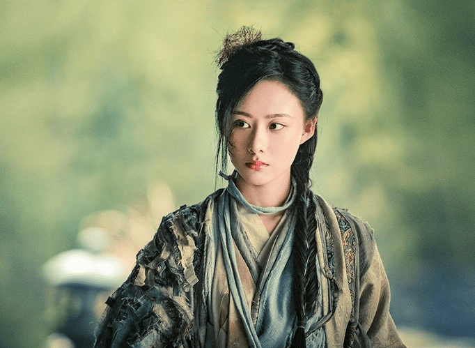 Character design of Ân Ly in the 2019 film The Legend of the Eagle-Shooting Heroes. Character design of Ân Ly in the 2019 film The Legend of the Eagle-Shooting Heroes.