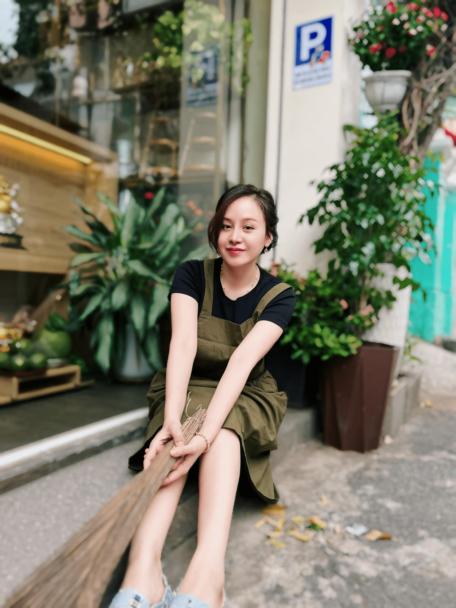 No longer the hottest hot girl on social media, Ba Tung appears with a strange appearance that is hard to recognize, the main character shares the reason 5 photo-1734060455583