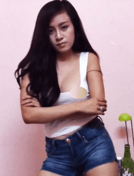 The rising girl only shakes her hips and attracts 1.3 million views, fans remember the famous clip of Ba Tung 4 Screenshot showcasing her popularity