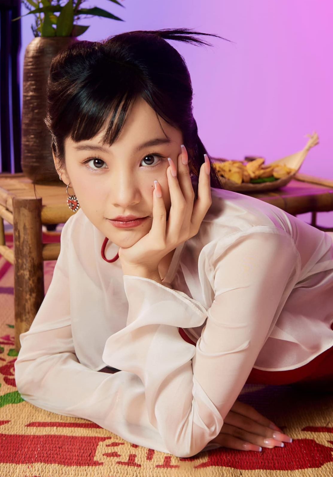 Tày girl hot takes over social media 7 Charming look of Thu Hà Ceri