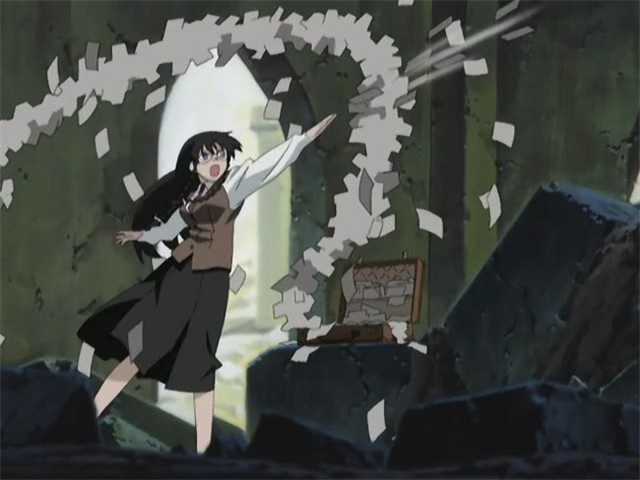 9 Powerful yet "Funny" Weapons in the World of Anime 7 9monvukhiloihaimatuccuoitrongthegioianime 6