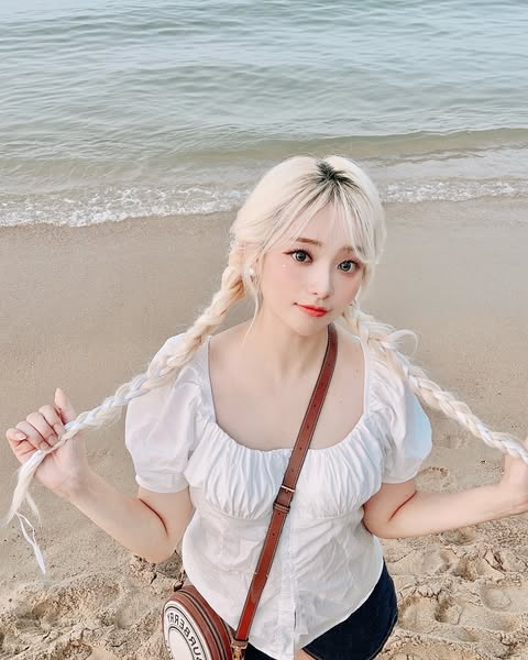Hot girl rumored to be Faker's girlfriend appears, beauty 'off the charts' 2 Goddess Look