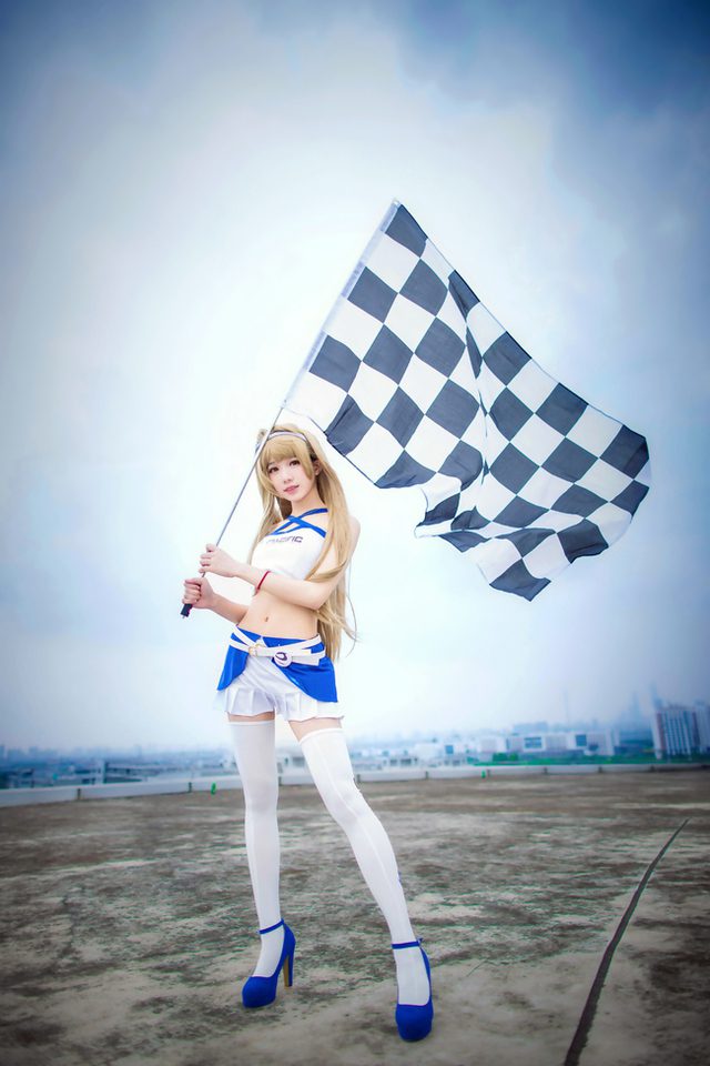 Beautiful female character Minami Kotori cosplay in Love Live! 11 Minami Kotori Cosplay