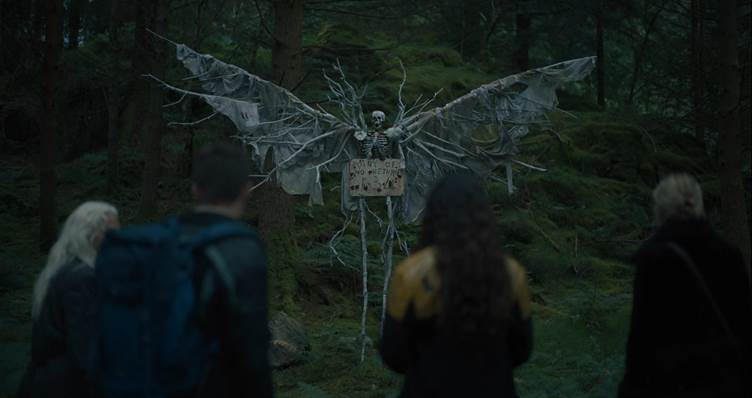 "The Watchers" - A horror thriller reveals the first images 2 The Watchers - A thrilling horror film