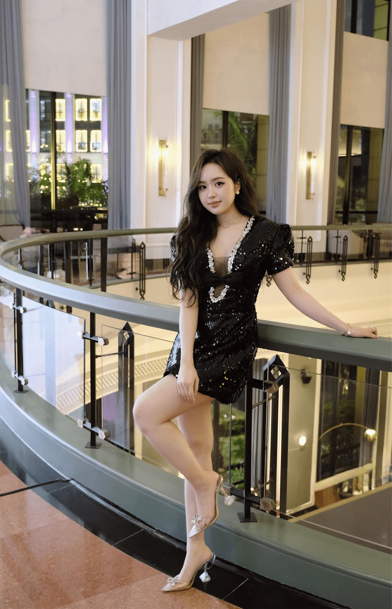 Phương Anh flaunting her fitness Phương Anh flaunting her fitness