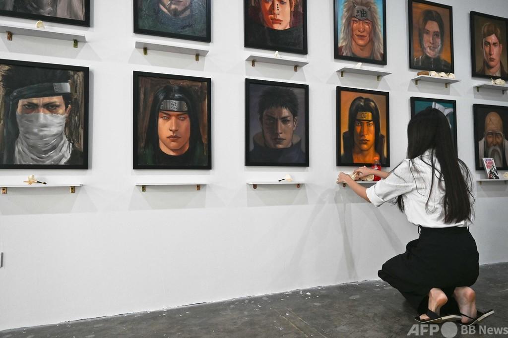 Fans Create Paintings in Memory of Sacrificed Anime Characters 5 Anime character tribute sculpture 6.