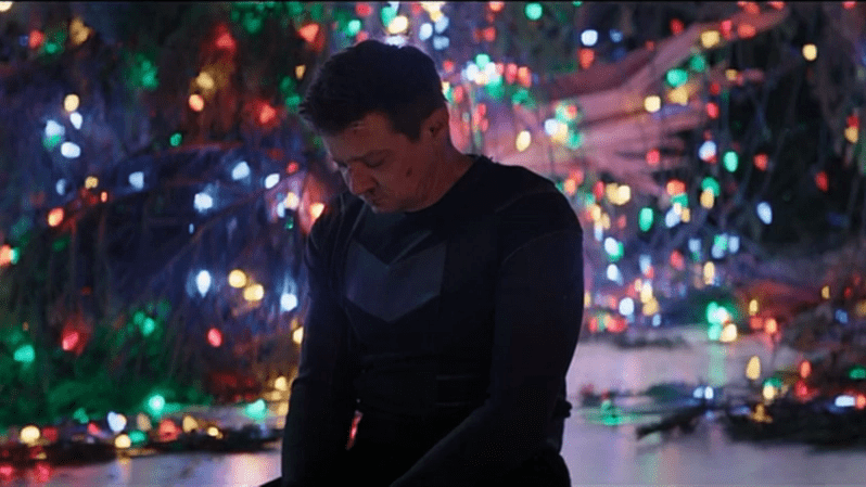 The relationship between Hawkeye and Black Widow in Marvel films