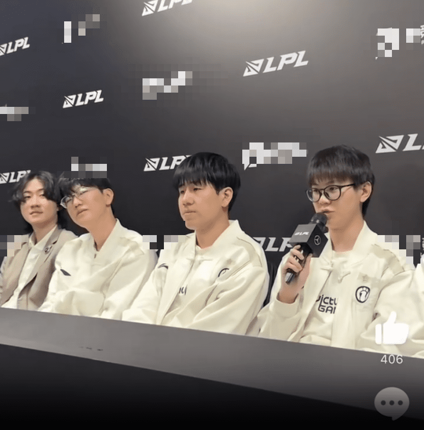 Jiejie's emotional state in the post-match press conference Jiejie's emotional state