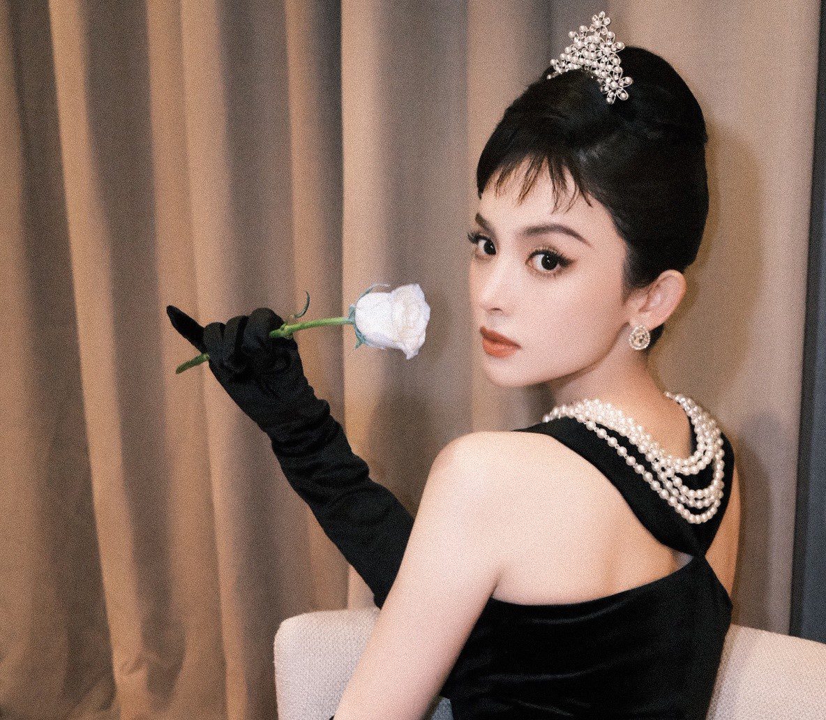 Luo Na Chua has become the focal point of many discussions. Why is Luo Na Chua Always Under Fire? - Image 9