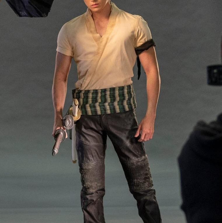 The actor playing the pirate hunter Zoro in the One Piece movie is causing a sensation for appearing as if he stepped out of the comic into real life 7 Roronoa Zoro in One Piece Live Action