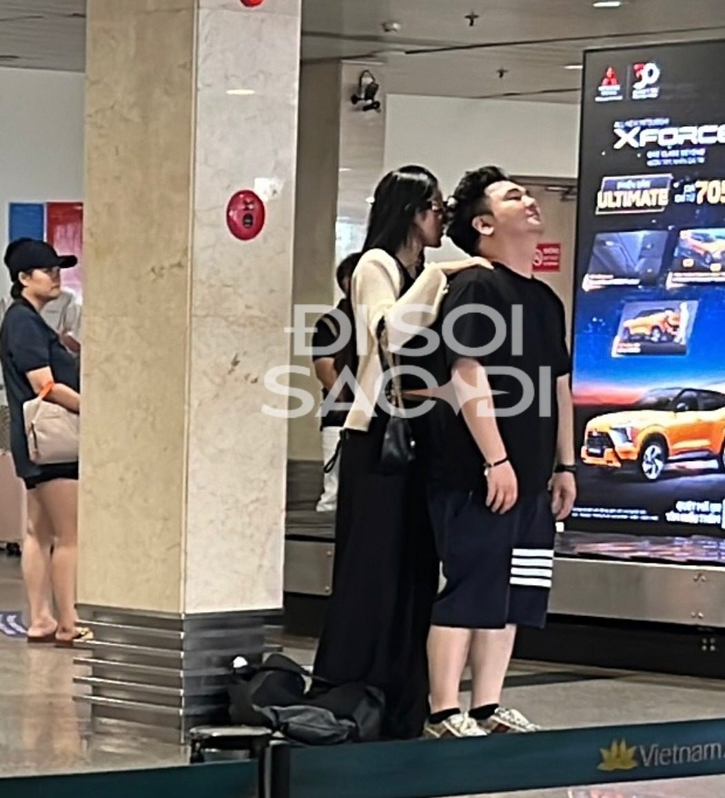 Xemesis and Bò Chánh in August 2024 Bò Chánh announces breakup at 3 AM, hinting at Xemesis' choice?