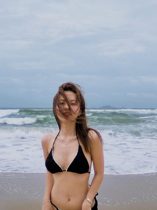 Ngô Lan Hương showing off her confidence Ngô Lan Hương showing off
