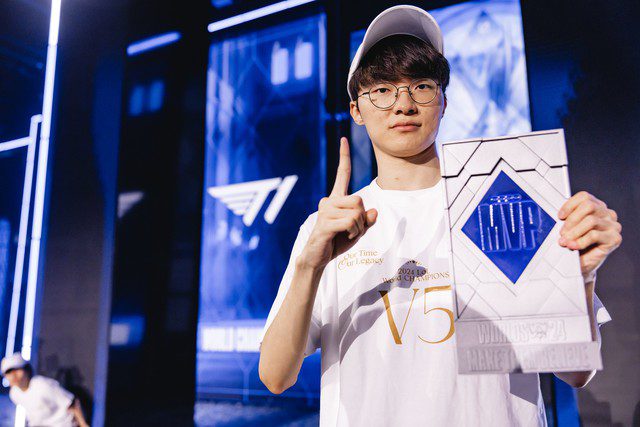 A beautiful girl unexpectedly analyzes Faker's earnings A beautiful girl unexpectedly analyzes Faker's earnings