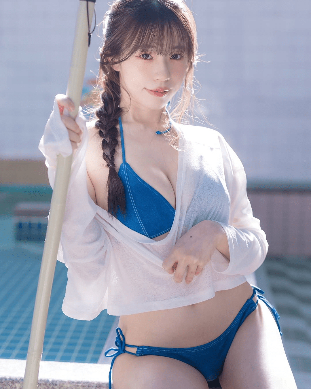 Beautiful female streamer in distress due to scandals, hunted down and almost "caught in a love triangle" just because of a male fan 2 photo 1738735458961 1738735459342752942252