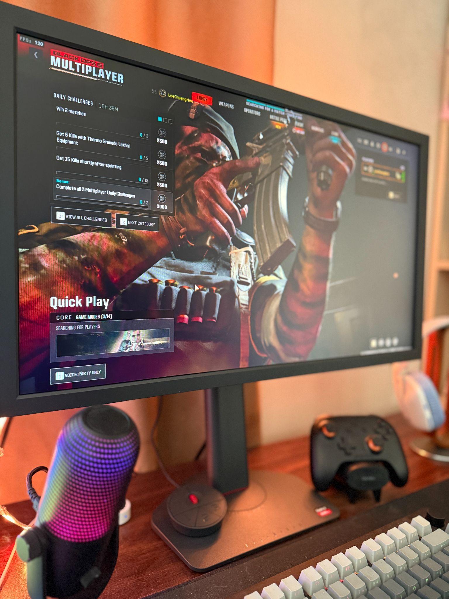 What Makes a 24” Full HD Monitor Priced Around 30 Million VND? First and Foremost, It’s the 600Hz Refresh Rate 10 What makes a 24” Full HD monitor priced above 30 million VND? First and foremost is the 600Hz refresh rate.