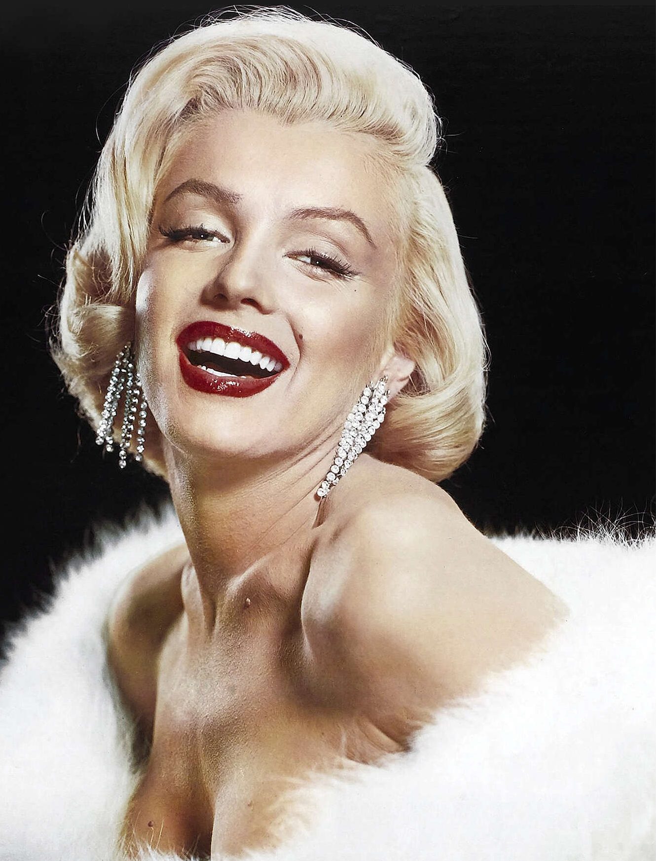 5 Sex Symbols of the Twenties That Made Men Worldwide Infatuated 2 Marilyn Monroe: The Icon of Sex in the Modern Era