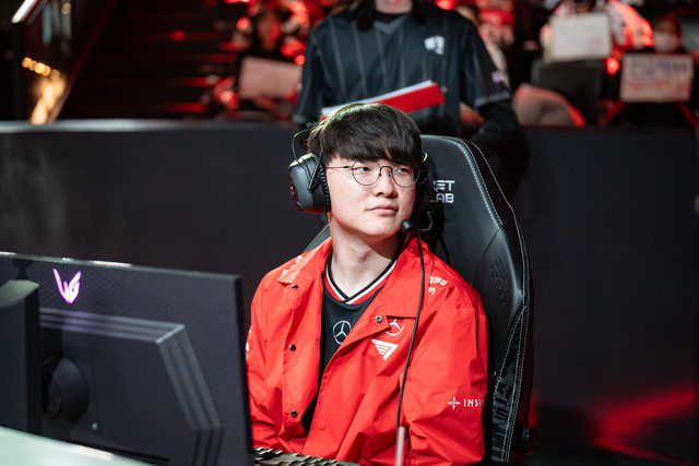 Zeus could become a distinct figure in the League of Legends scene, potentially as the next best player after Faker. Zeus could become a distinct figure in the League of Legends scene, possibly becoming the next best player after Faker.