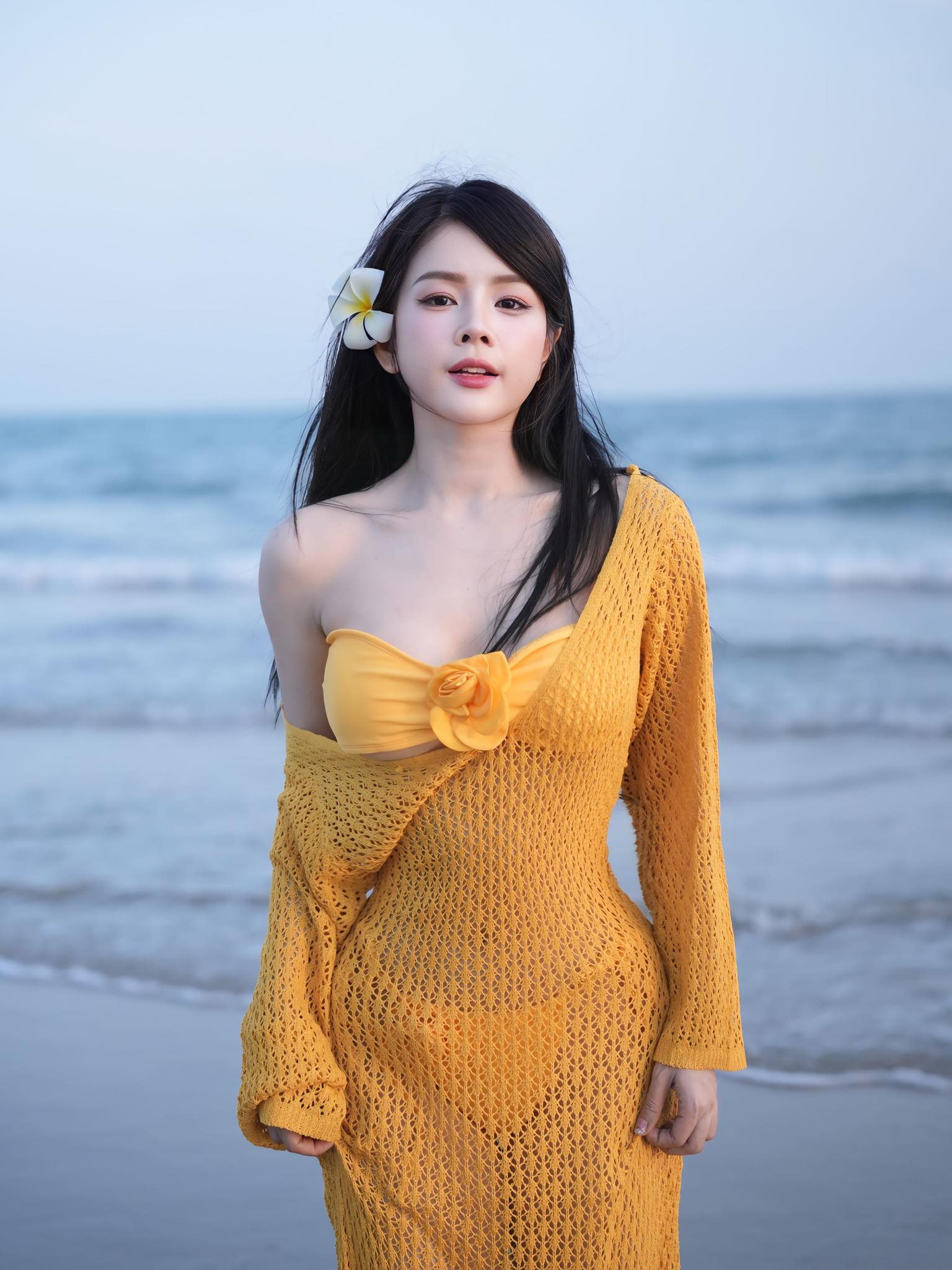 Admiring DJ Mie in a modest bikini, still captivating and causing a "fever" on social media 1 DJ Mie in a chic bikini that captivates attention