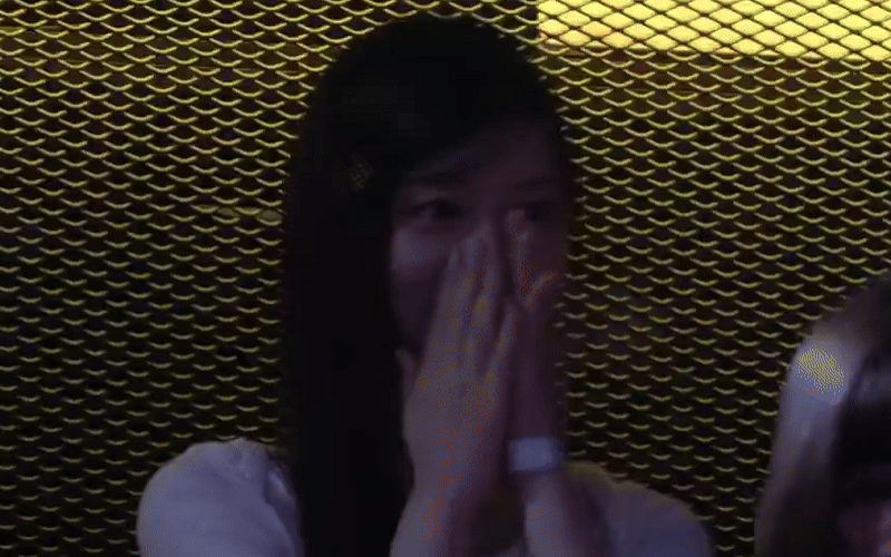 Minju garners attention effortlessly during the match. Minju garners attention effortlessly during the match.