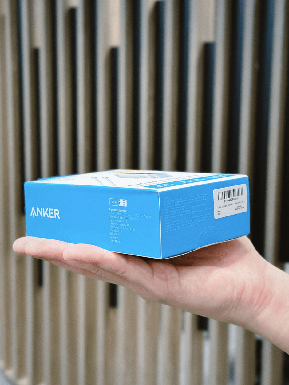 On Hand: Anker 140W Charger - A Powerful Ally for Millions of Gamers This Summer 2 Anker Charger 140W - your reliable gaming companion.