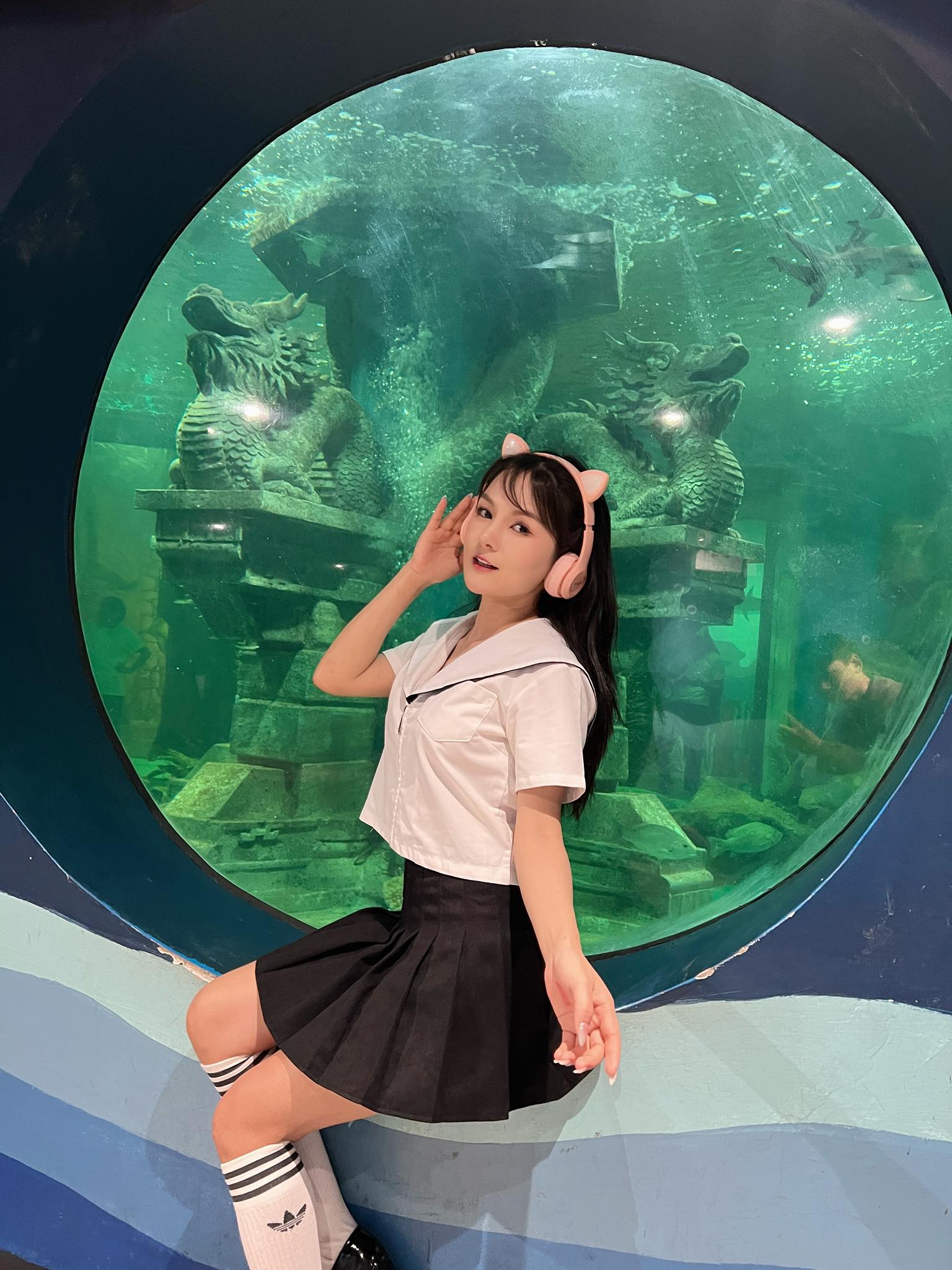 Beautiful hot girl clarifies rumors about huge income, earning billions each year 7 Beautiful hot girl Ngọc Ánh skillfully performs to earn significant income, making a living every year - Image 7.