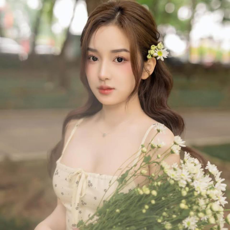 Rarely in a bikini, the muse from Haiphong "steals the hearts" of internet users 3 Minh Trang in a bikini