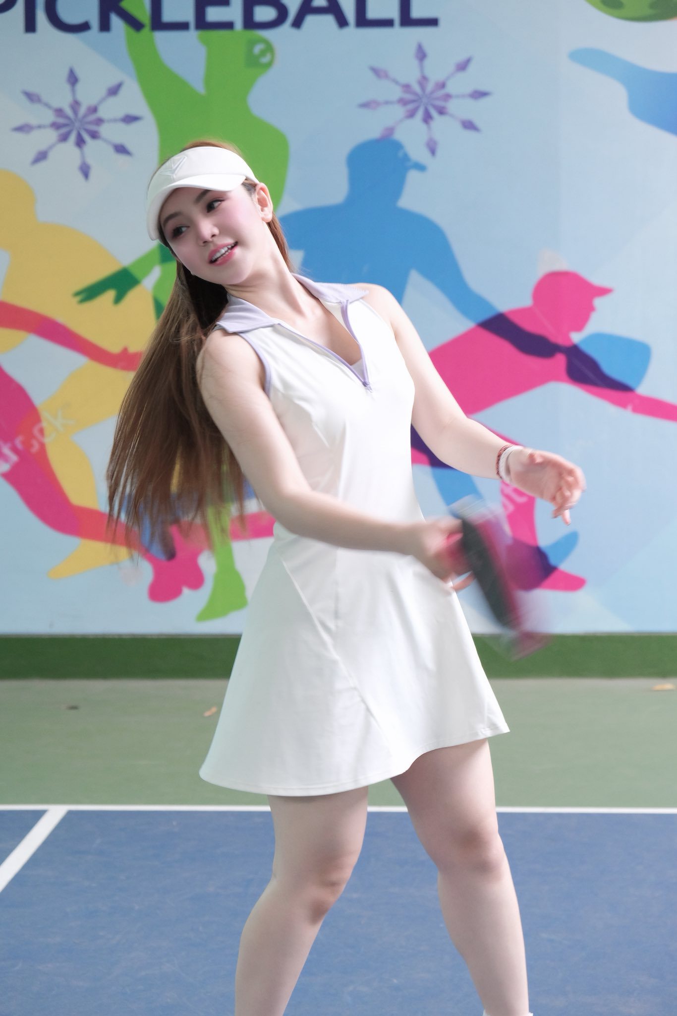 Simple outfits enhancing her delicate and graceful appearance. Quỳnh Kool in stylish outfits