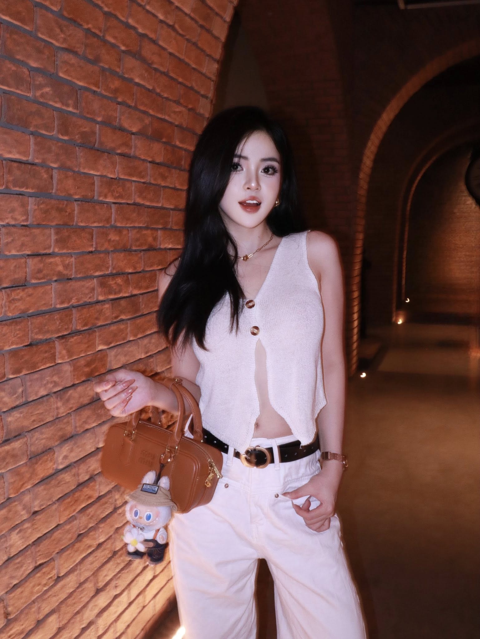 Missing from the Waves Stream, Hot Girl League of Legends Speaks Out About "Secret" Rumors 7 Bé My's new sophisticated style
