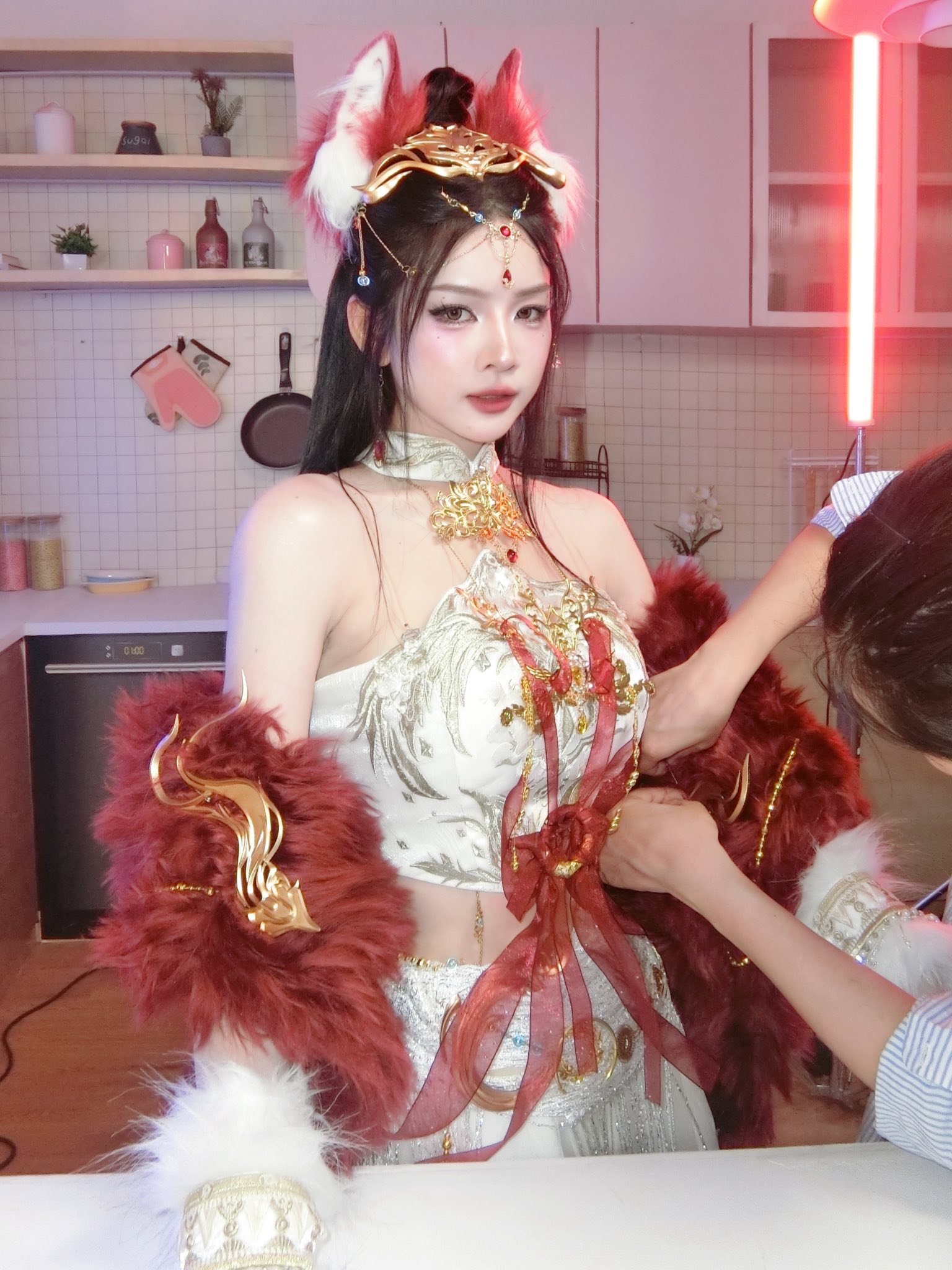 DJ Mie in her cosplay as a character from Yêu Hổ 9D, enchanting her fans. DJ Mie in her cosplay as a character from Yêu Hổ 9D, enchanting her fans.