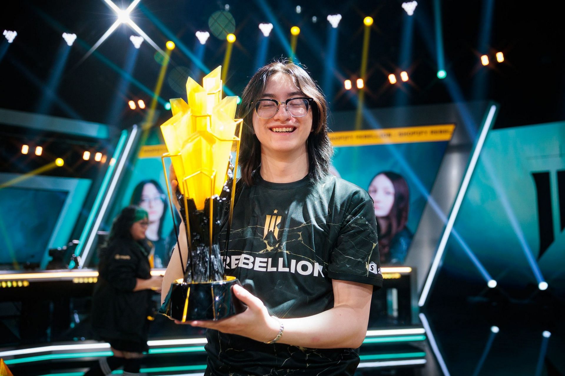 VALORANT Star Accused of "Assaulting" Girlfriend, Gaming Community Outraged 1 Ava in VALORANT