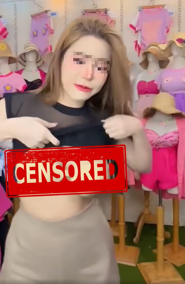 Online selling, hot girl has inappropriate actions that infuriate viewers 2 livestream controversy