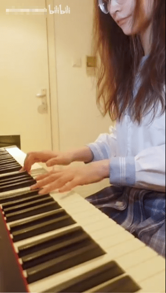Examining the profile of Dao Muoi - the rising female LOL streamer who captivates millions of fans 5 Dao Muoi's gameplay skills
