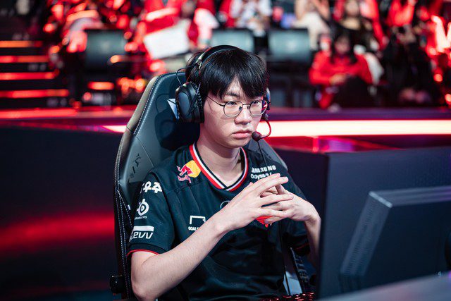 Doran is also under pressure as he is the one replacing Zeus Doran is also under pressure as he is the one replacing Zeus