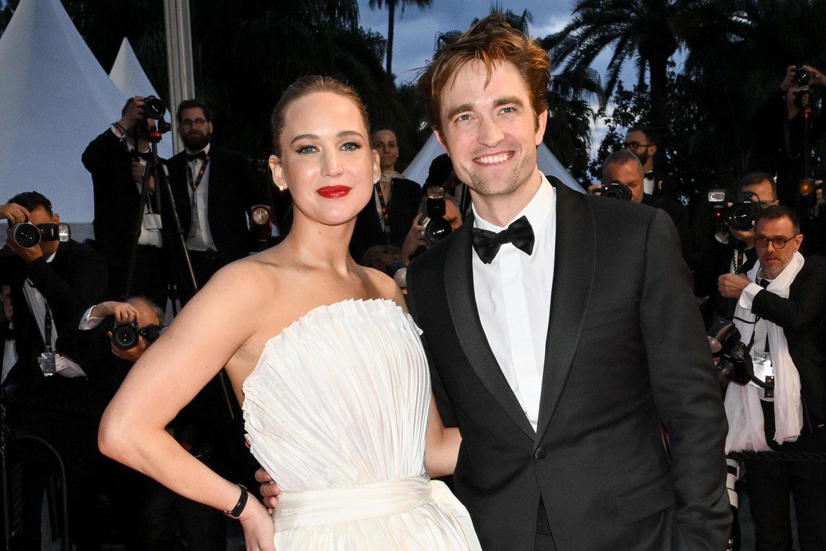 Jennifer Lawrence and Robert Pattinson at Cannes Film Festival Jennifer Lawrence and Robert Pattinson at Cannes Film Festival