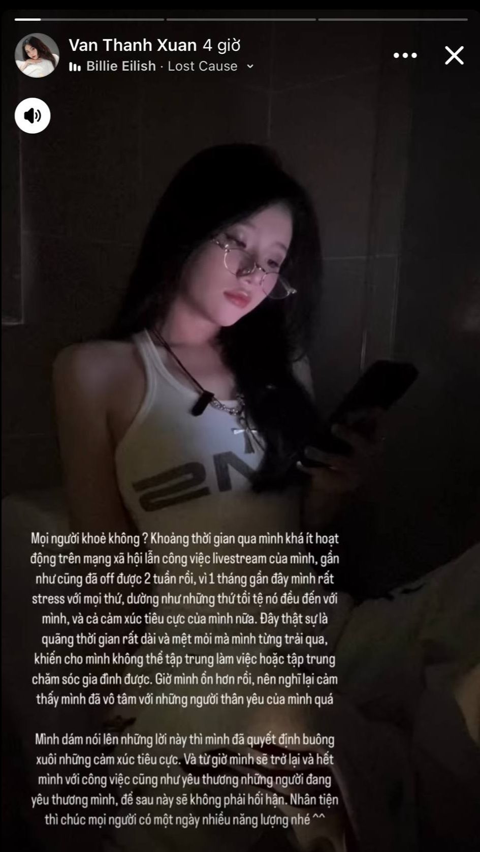 Rich female streamer unexpectedly shares unstable situation 8 Mao Hie streamer sharing her feelings.