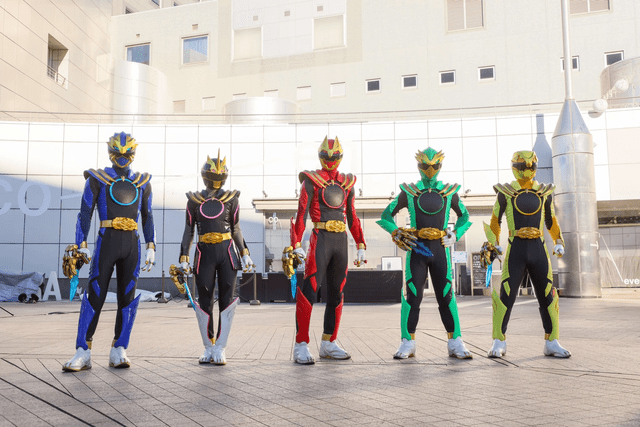Gozyuger - New Super Sentai Series by Toei Company Gozyuger - New Super Sentai Series by Toei Company