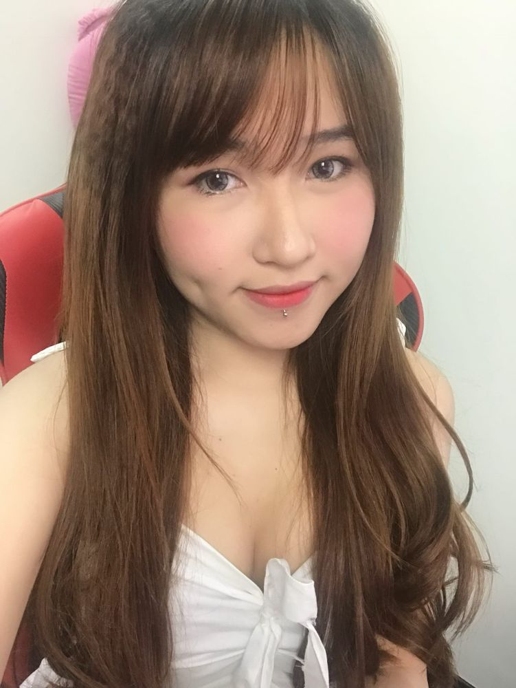Uyên Pu no longer "hiding," will participate in the arts? 2 Uyên Pu