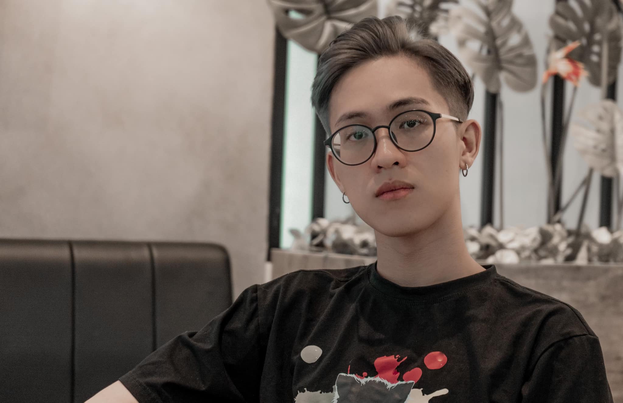 Vietnamese streamer Hà Tiểu Phú announces 'out of game' due to Riot's update. Vietnamese streamer Hà Tiểu Phú announces 'out of game' due to Riot's update.