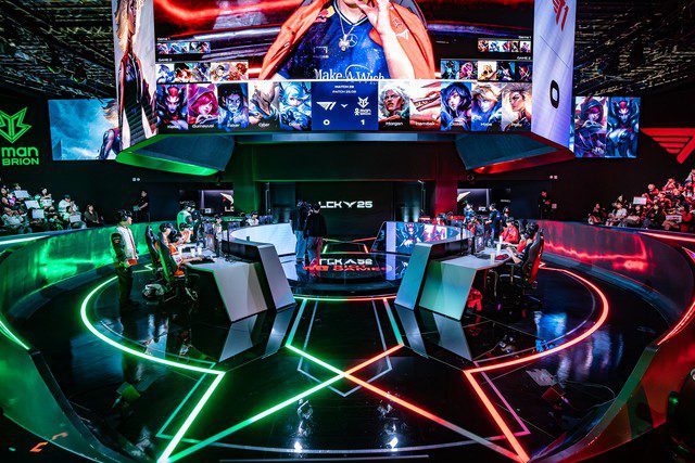 The upcoming match against DNF is crucial for T1's performance. The upcoming match against DNF is crucial for T1's performance.
