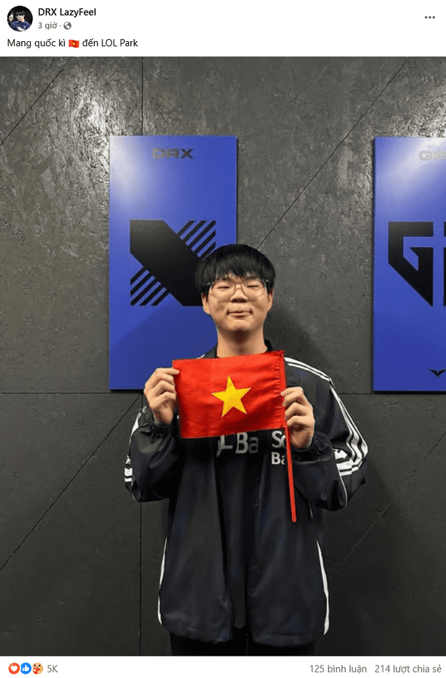 Fans express pride in LazyFeel's debut. Fans express pride in LazyFeel's debut.