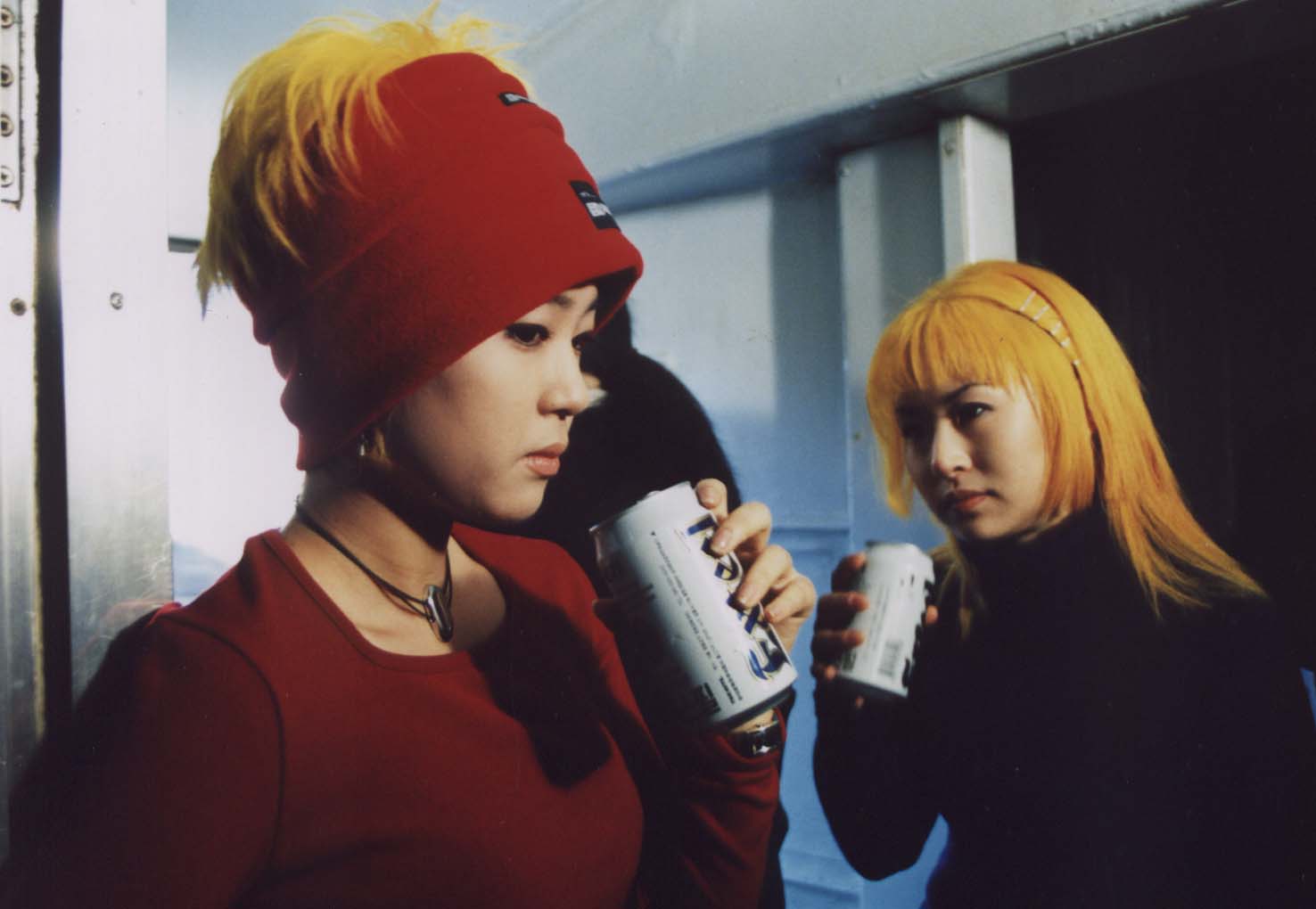 Korean 18+ Film Completely Banned Due to Love Triangle, 19-Year-Old Lead Actress Performs Steamy Scenes to Pay Off Debt 1 Scene from Yellow Hair