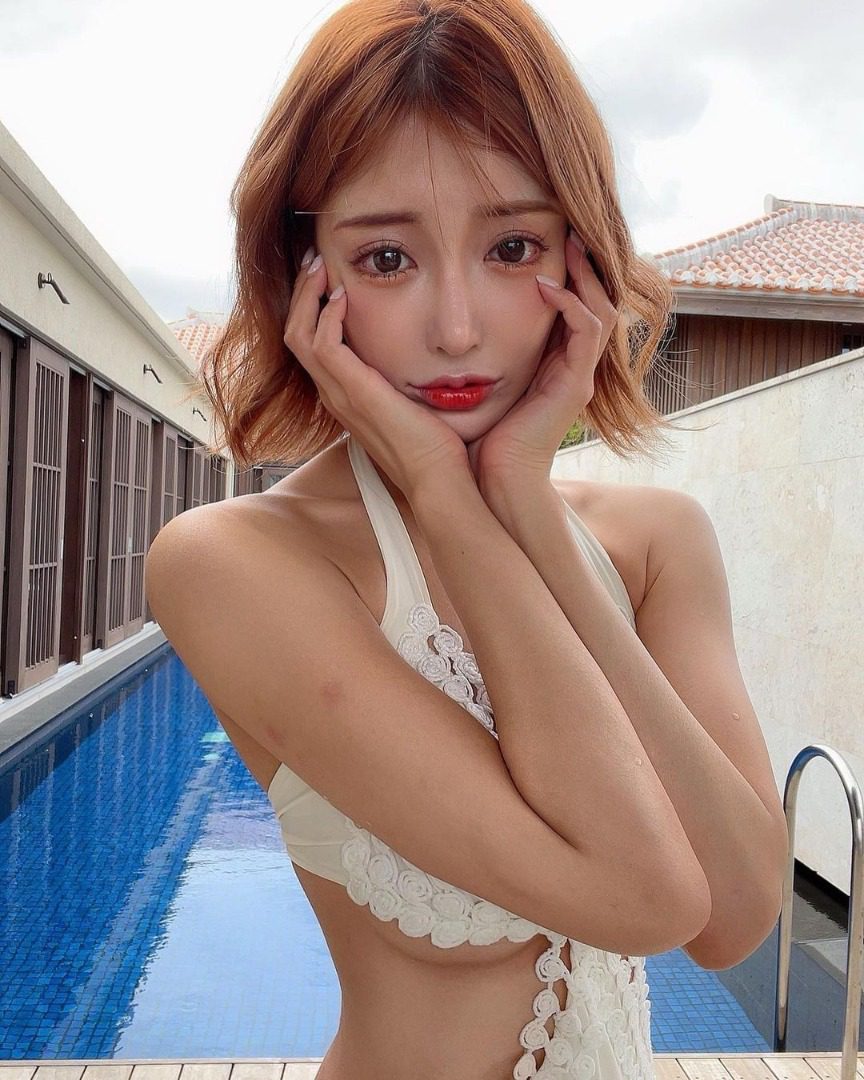 Kirara Asuka has been reported by Chinese media as a high-end adult film actress 247661640304365849589104774555 1750485100018 17504851001352125454020