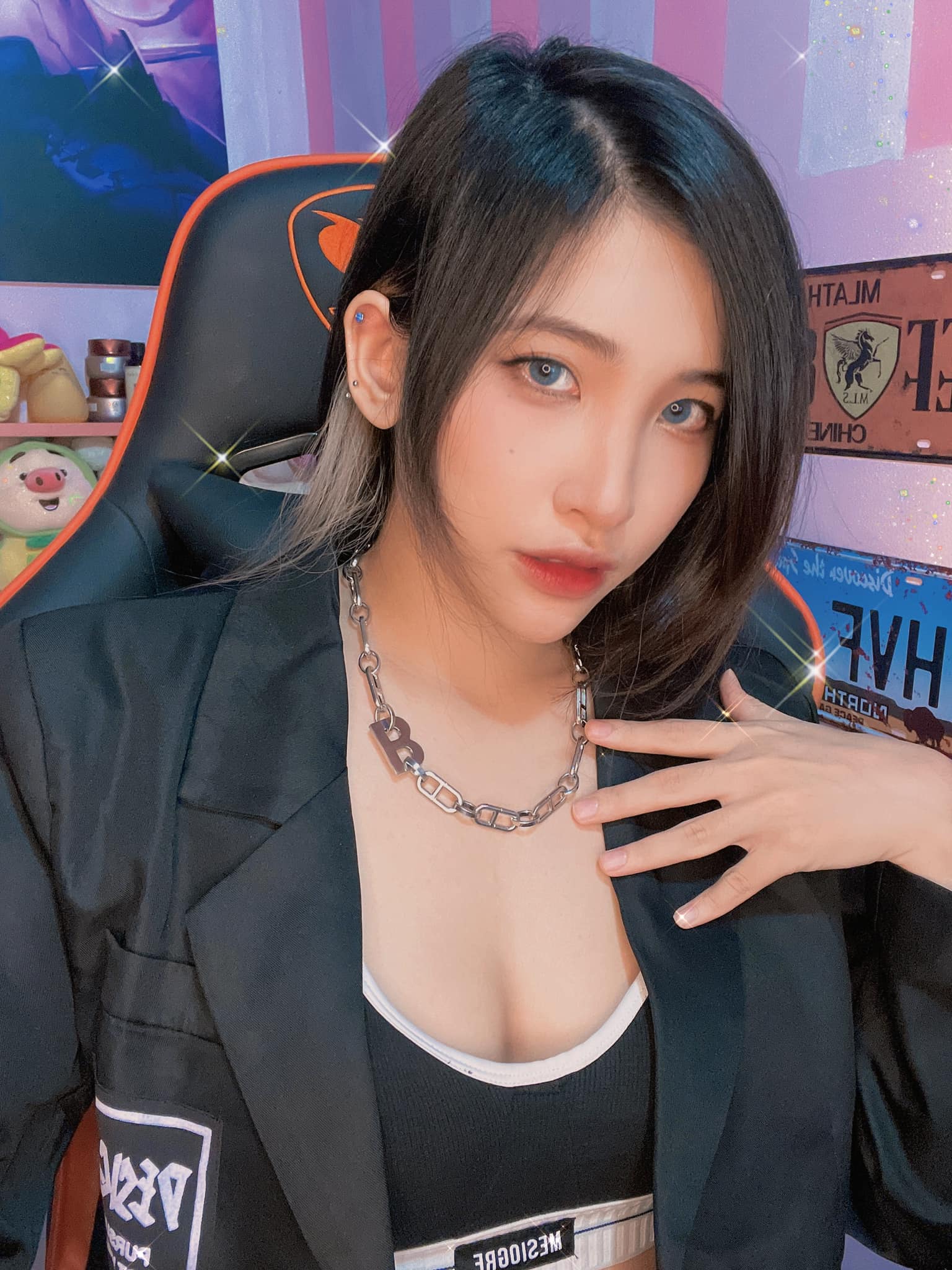 Receiving a Sensitive Job Proposal, Famous Female Streamer Reacts Exemplarily 5 Streamer Thiên Kim's bold appearance