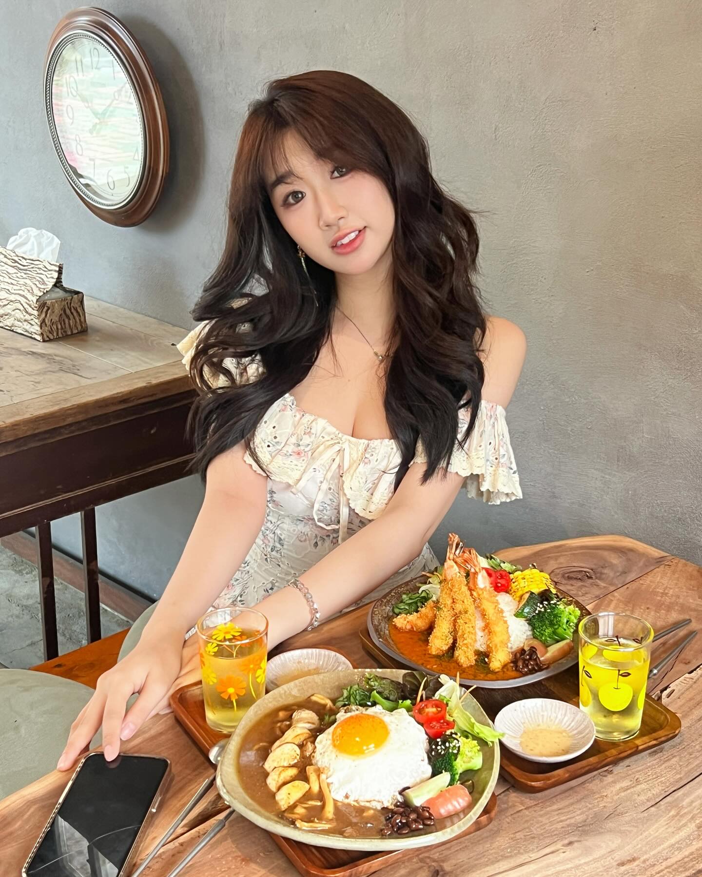 The Rival of "Zin Loves Cooking" Appears, the Gap-toothed Chef Creates Longing! 7 Zin Thích Nấu Ăn