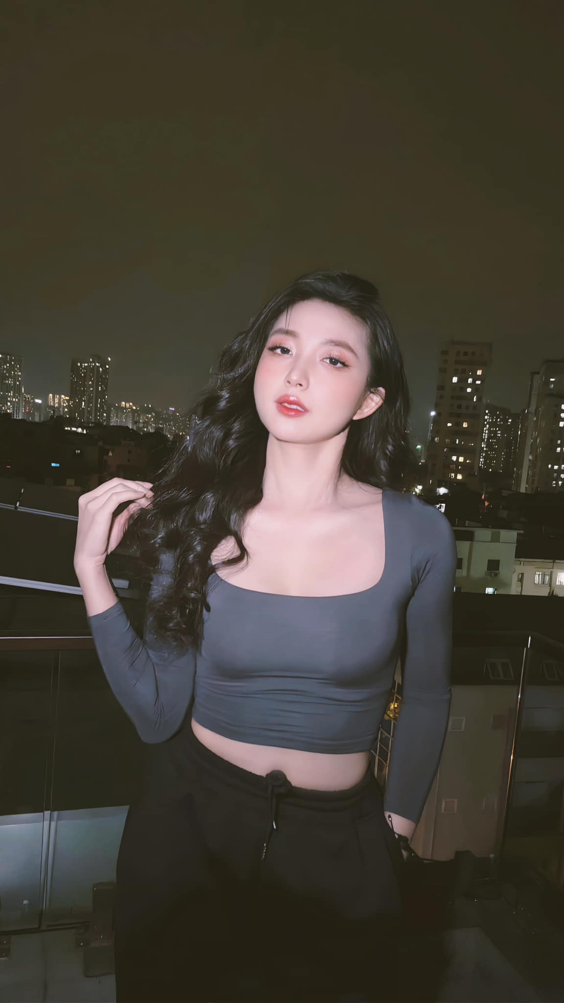 Beautiful girl "overthrows Little Fun" sends message to male fans after unprecedented confessional 2 Beautiful Girl