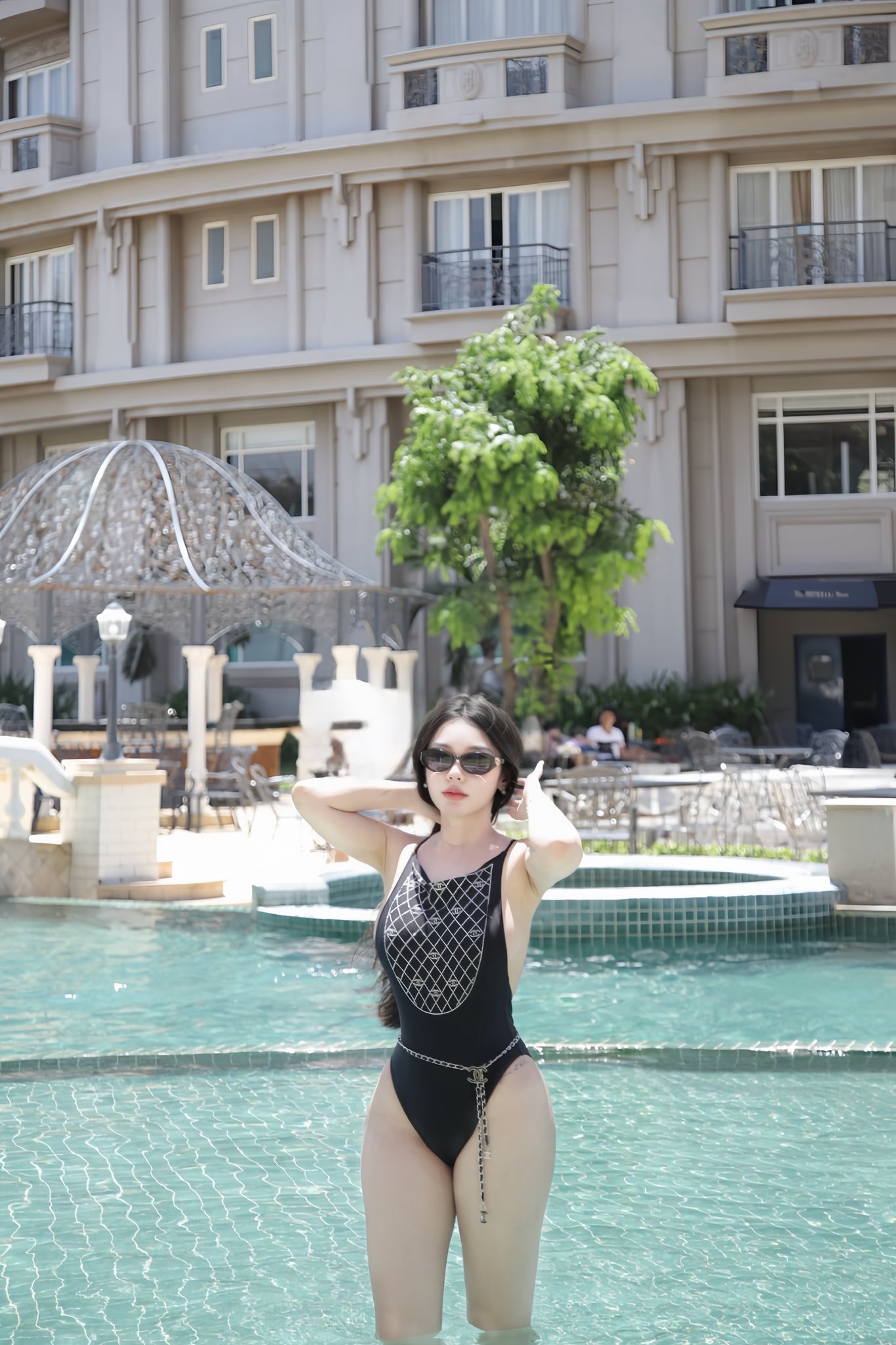 Astonished by the current beauty of the hot girl with a super bust, no longer obsessed with a sexy style 3 Stunning transformation of super influencer Tran Minh Thien Di.
