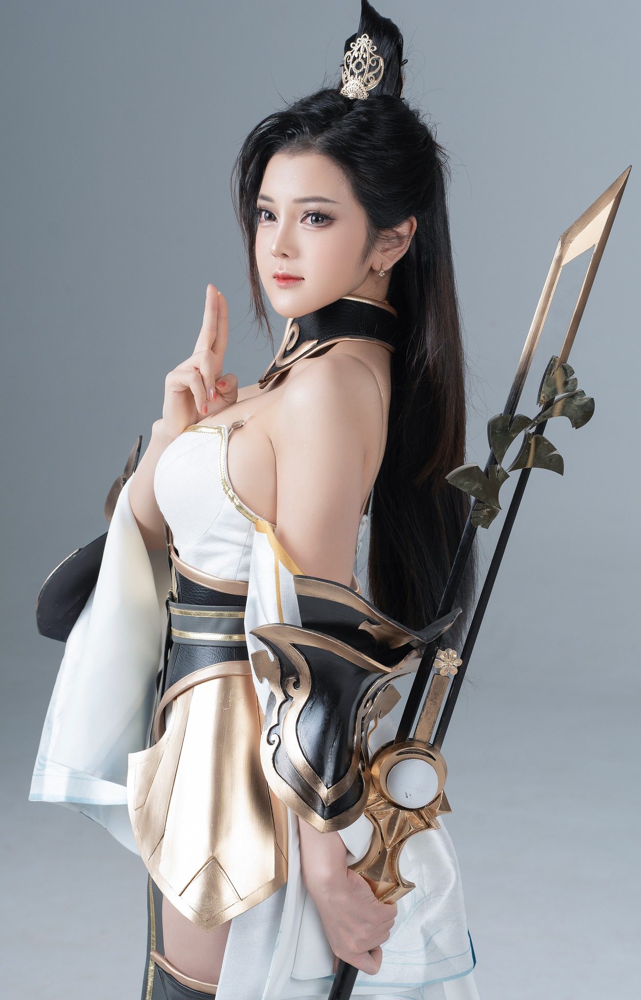 Huyền Trang in Costume Huyền Trang in Costume