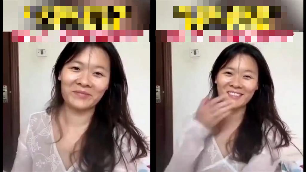 Hot girl "celestial maiden descends to earth" shocks by doing this on air, fans turn their backs 180 degrees 3 Hot girl 'goddess' surprises fans with her actions during a livestream.